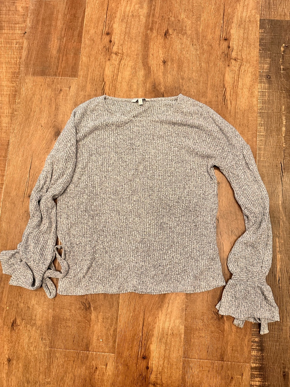 Lucky brand  Gray Ruffle-Sleeve Knit Top XS